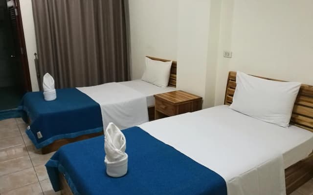 Soi 5 Apartment - photo 2