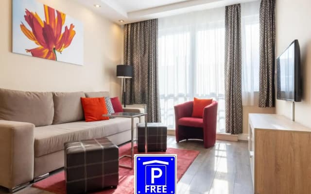 Silver Crown Hotel & Residence - photo 3