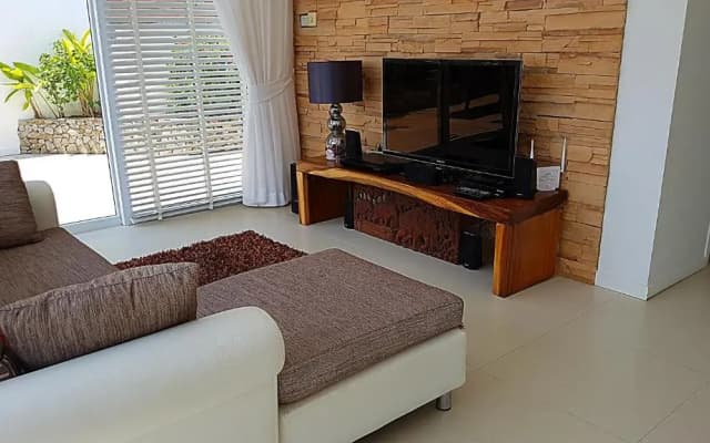 Paradise Island Villa - photo 2