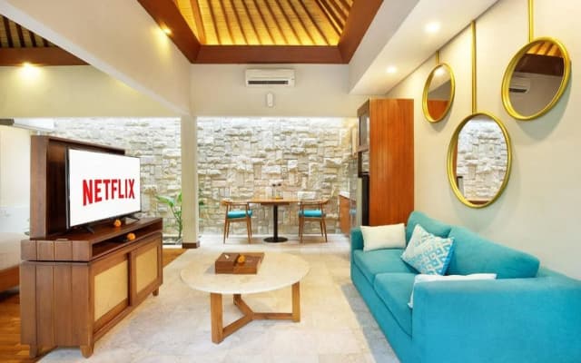 Aksari Villa Seminyak by Ini Vie Hospitality - photo 2