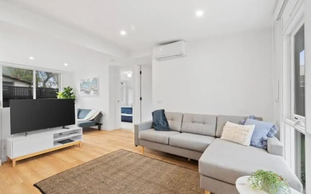 Proton Beach Villa 2 - DISCOUNTED NEW LISTING - photo 3