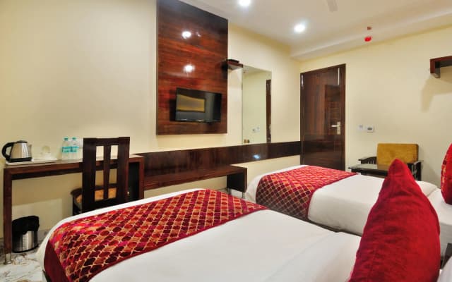 Hotel Grand Uddhav - photo 5