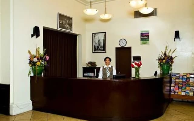The Latham Hotel - photo 5