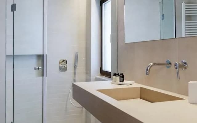 Upstreet Spacious 2bd Apt Acropolis Museum - photo 5