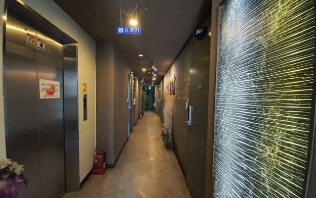 G Motel - photo 5