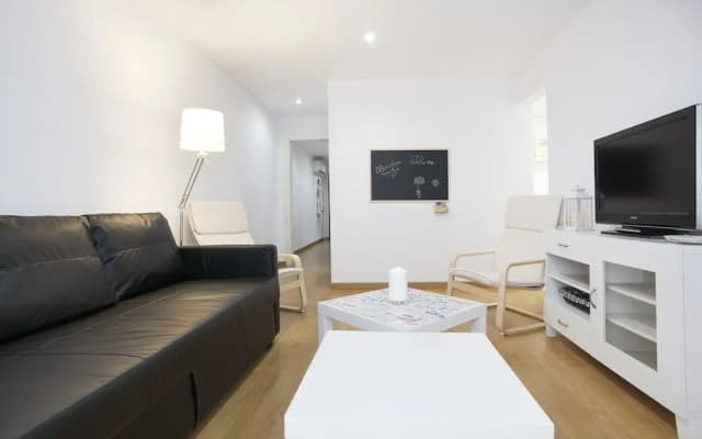 BBarcelona Family Flat - photo 3