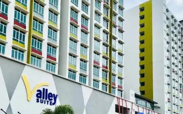 Mahkota Valley Apartment Indera Mahkota Kuantan@Netflix - photo 2