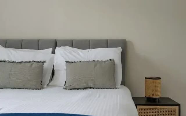 1 Huntingdon Place - photo 5