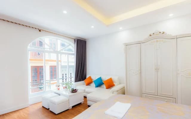 Palm Tree Apartment - photo 5