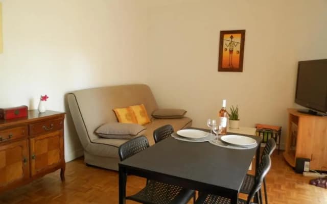 Les Pins . 2 p calme et terrasse - photo 3