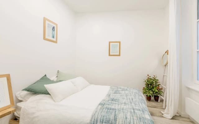 Stunning Apartment Near Eiffel Tower - photo 3