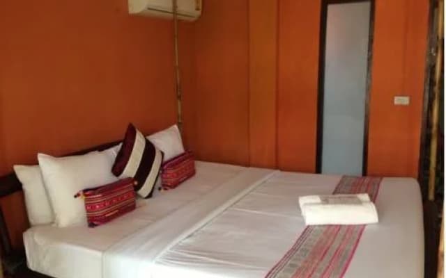 Bophut Beach Tiny Resort - photo 4