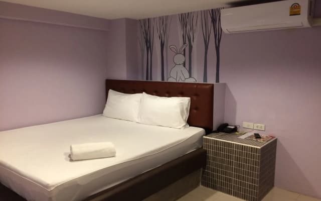Rabbit Room - photo 5