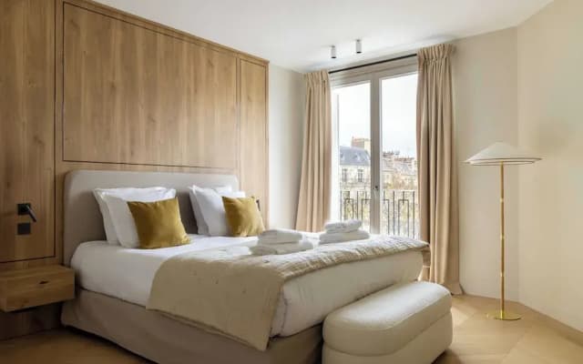 Spacious Apartment - 3br/8p - Eiffel Tower - photo 3