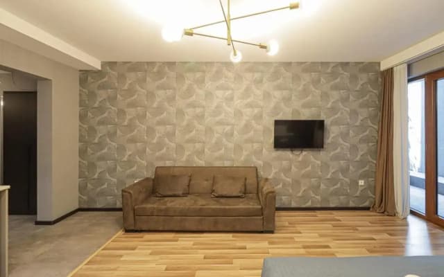 Cozy Studio Apartment in Tbilisi by Wehost - photo 4
