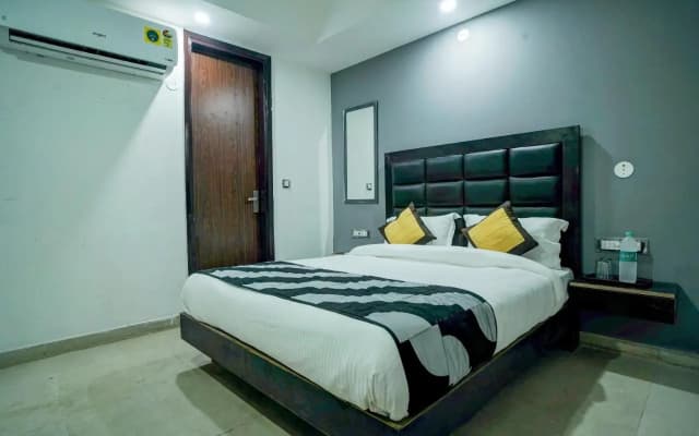Red Snapper Hotel - photo 4