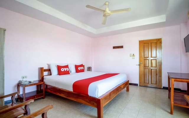 OYO 1065 Greenery House (Vaccinated Staff) - photo 3