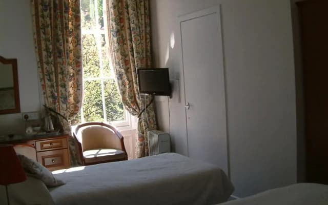 Terrace Hotel - photo 3