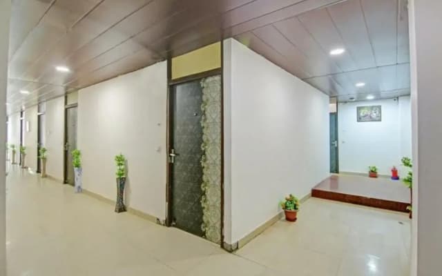 Hotel Grand Inn - photo 3