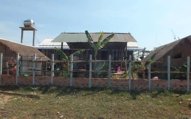 V-homestay - photo 2