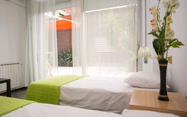 Apartment With Large And Private Terrace - photo 3