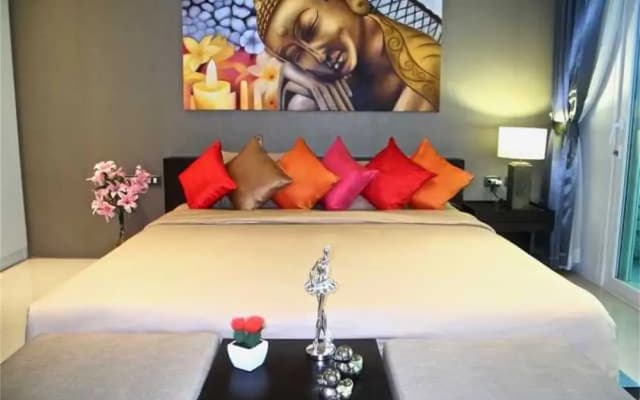 Emerald Patong Studio with Garden View - photo 3