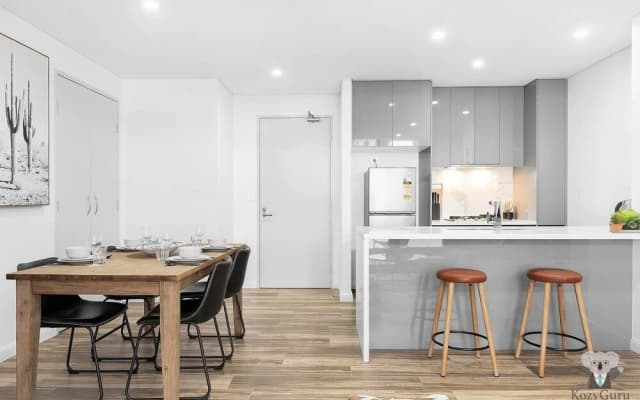 Olympic Park 2bed 2bath+parking Nop002-1 - photo 3