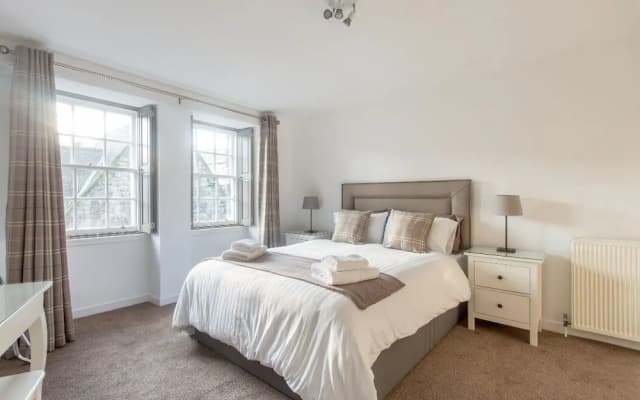 Historic flat on Royal Mile - photo 2