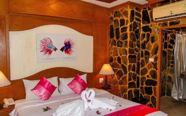 Diva Patong Hotel - photo 3