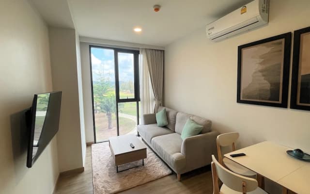 Apartment at Sky Park Condo by Lofty - photo 4