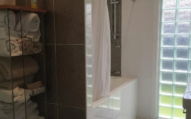 Sydney Executive Garden Apartments - photo 5