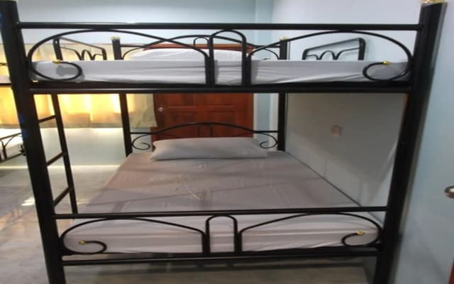 Moon Dance Hostel - photo 2