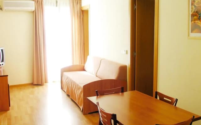 Bcn Accommodation - photo 2