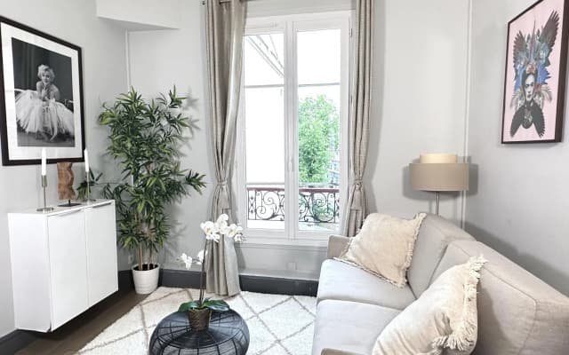 827 - Champ de Mars - Appartement parisien - photo 3