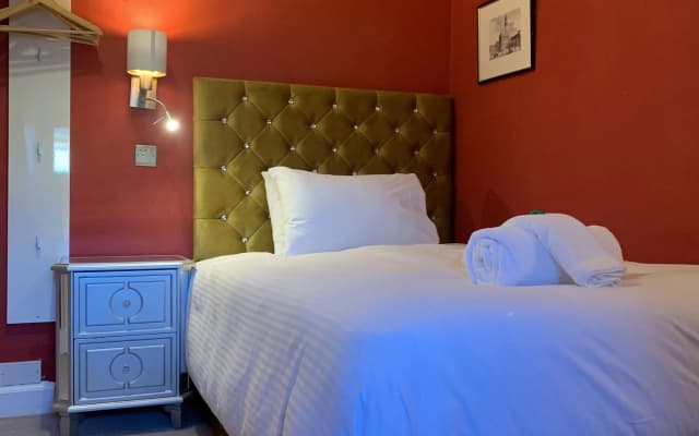 Southside Guest House - photo 4