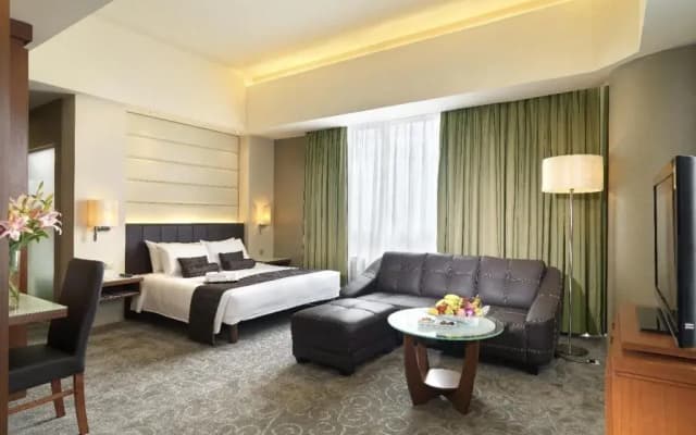 St. Giles Boulevard Hotel - photo 5