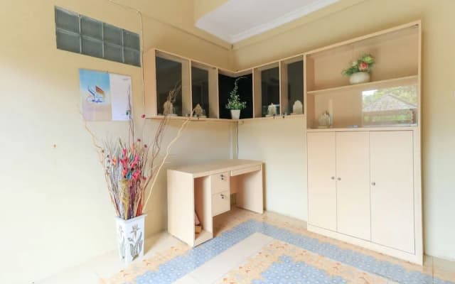 Lavender Hostel - photo 4