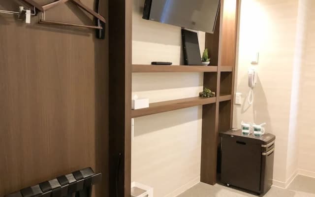 Namba Minami Crystal Hotel - photo 4
