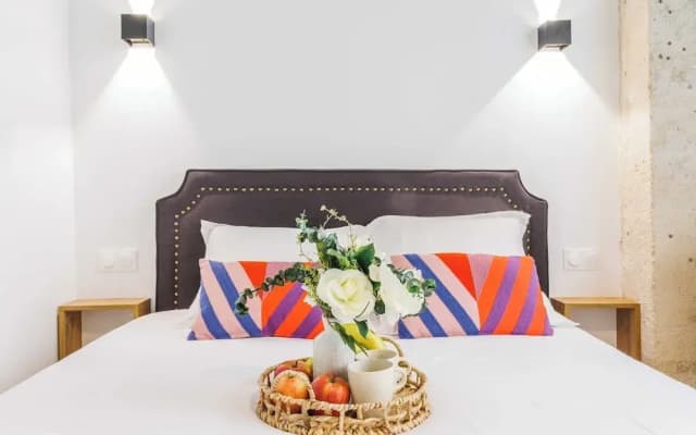 Spacious Apartment - 2br/6p - Porte-saint-martin - photo 4