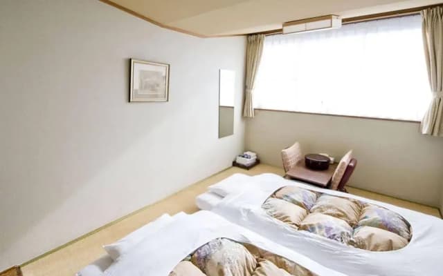 Kaminarimon Ryokan - photo 4