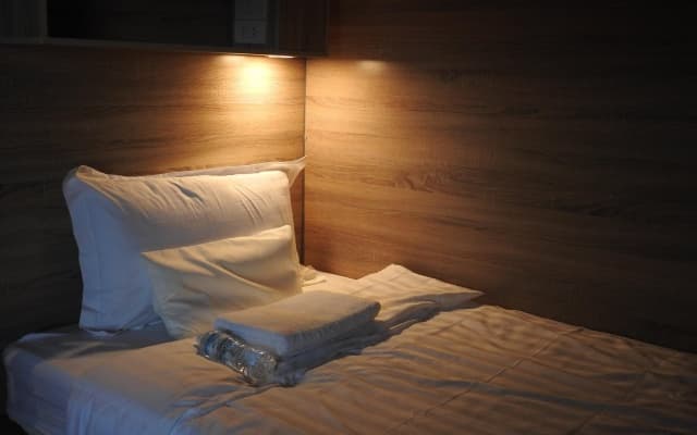 To Bed Poshtel - photo 5