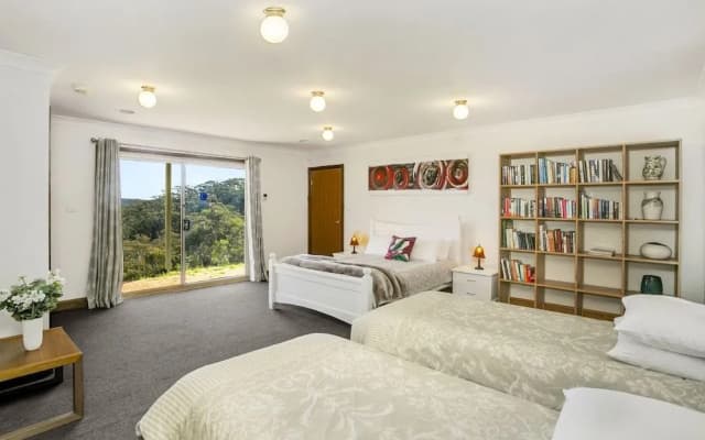 Narrow Neck Lodge - photo 4