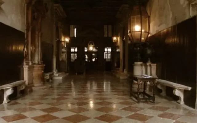 Luxurious Palace in Venice - photo 3