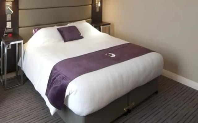 Premier Inn London Hackney - photo 4