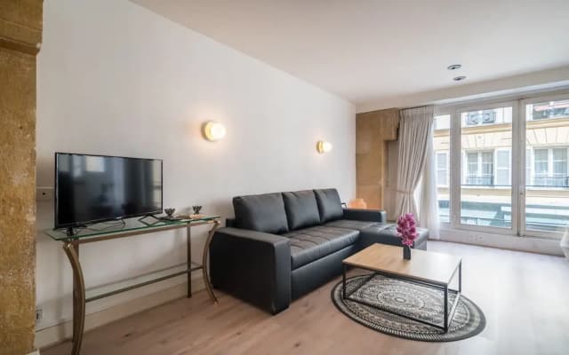 Luxury Suite Marais - AC - Wifi - photo 4