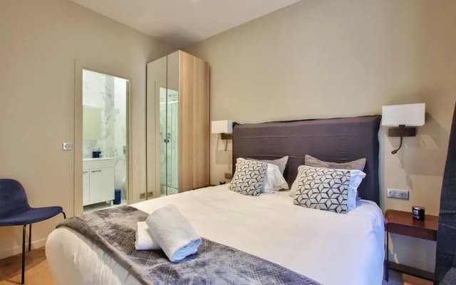 61 - Luxury Parisian Home Sebastopol 2DD - photo 3