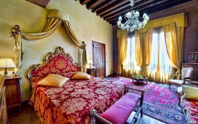 Residence Palazzo Odoni - photo 2