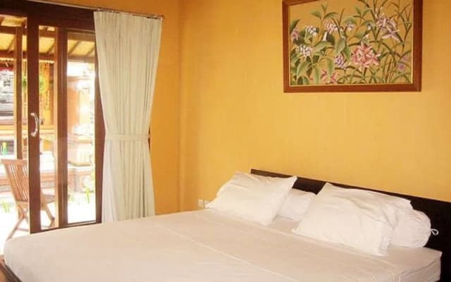 Wayan's Guesthouse - photo 2