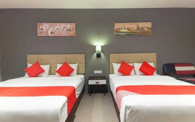 Yootel Boutique Hotel - photo 4