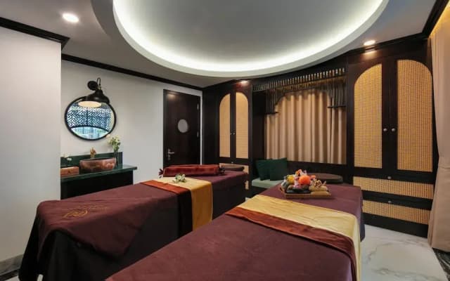 Hanoi Plaza Suite Hotel & Spa - photo 3
